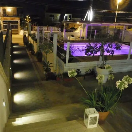 فندق مبيت وإفطار Korsal